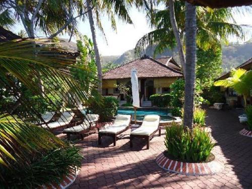 Hostal Pondok Bambu Seaside Bungalows