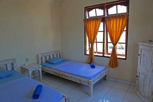 Hostal Surfers House