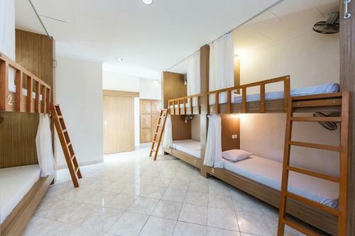 Simpang Inn Hotel