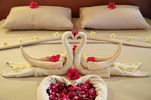 Hotel Kuta Lagoon Resort And Pool Villas