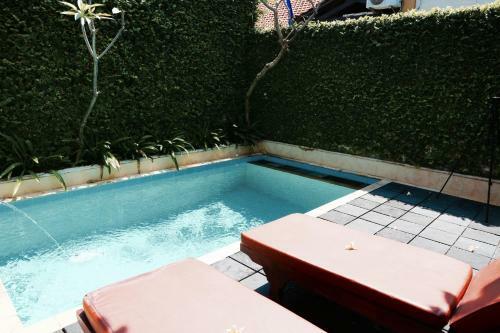 Hotel Kuta Lagoon Resort And Pool Villas