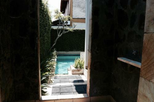 Hotel Kuta Lagoon Resort And Pool Villas