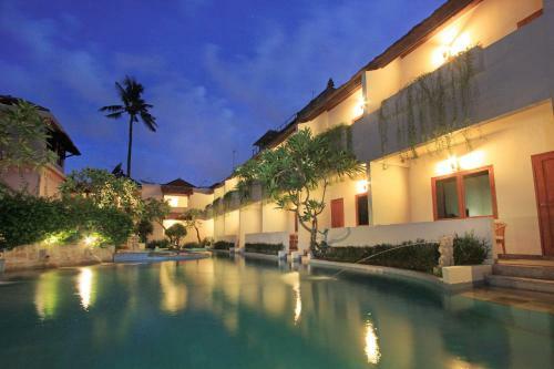 Hotel Kuta Lagoon Resort And Pool Villas