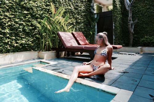 Hotel Kuta Lagoon Resort And Pool Villas