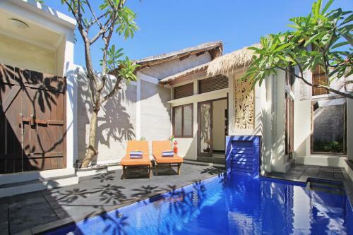 Hotel Kuta Lagoon Resort And Pool Villas