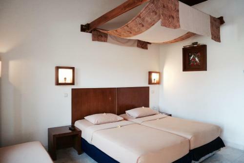Hotel Kuta Lagoon Resort And Pool Villas