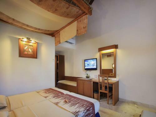 Hotel Kuta Lagoon Resort And Pool Villas