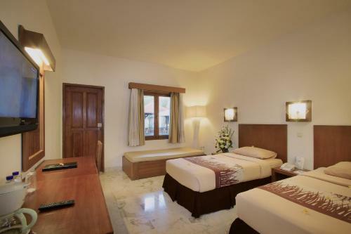Hotel Kuta Lagoon Resort And Pool Villas