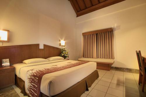 Hotel Kuta Lagoon Resort And Pool Villas
