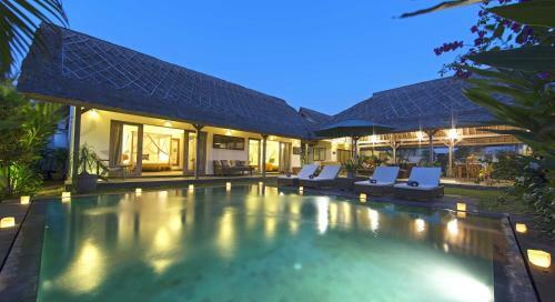 Villa Damai Manis