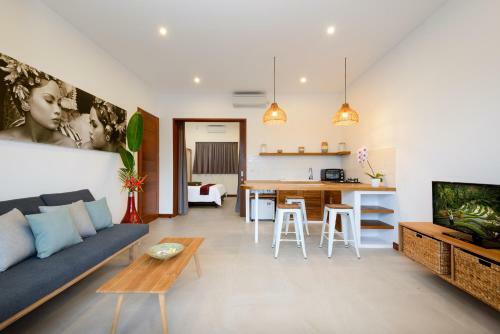 Echo Beach Villa