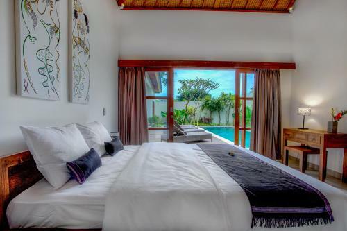 Echo Beach Villa