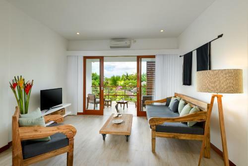 Echo Beach Villa