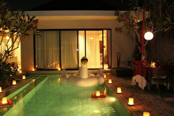 Berry Amour Villas