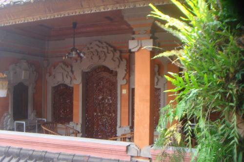 Hostal Mekar Suci Inn
