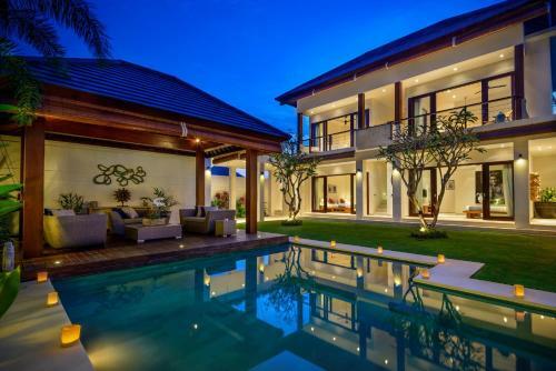 Villa The Maya