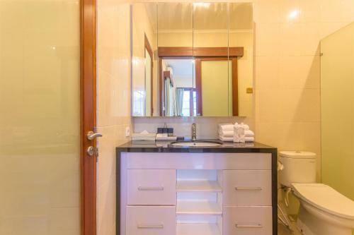 Villa Tepi Sungai