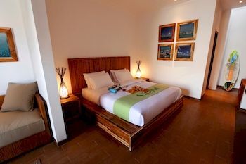 Hostal Sedasa Lodge