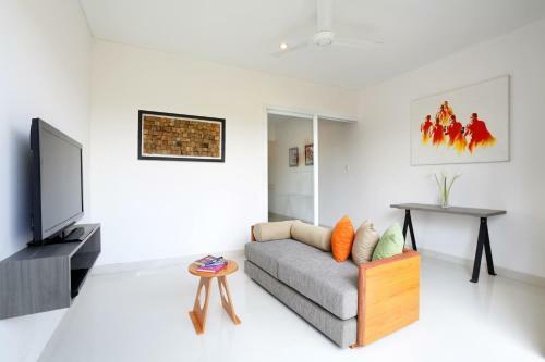 Hotel Harmony Suite