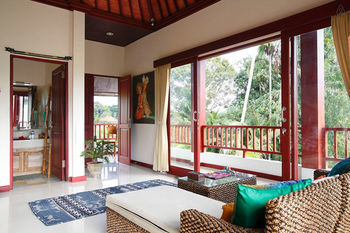 Apartamentos Villa Create Luv Play Ubud