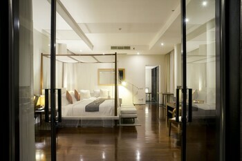 Javana Royal Villas