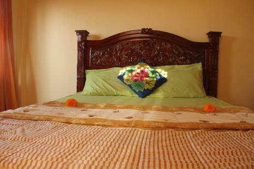 Kabera Bungalows 2