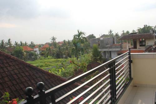 Kabera Bungalows 2