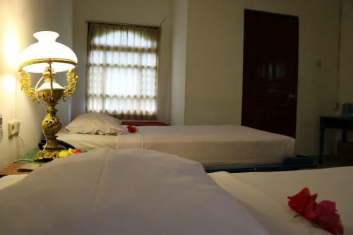 Hotel Puri Bunga Beach Cottages