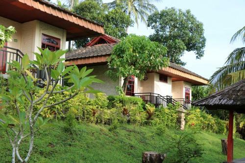 Hotel Puri Bunga Beach Cottages
