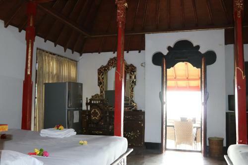 Hotel Puri Bunga Beach Cottages