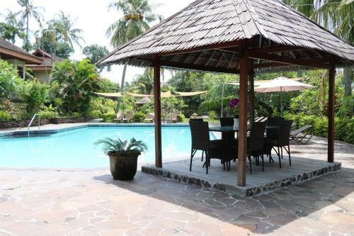 Hotel Puri Bunga Beach Cottages