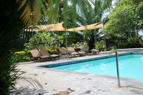 Hotel Puri Bunga Beach Cottages