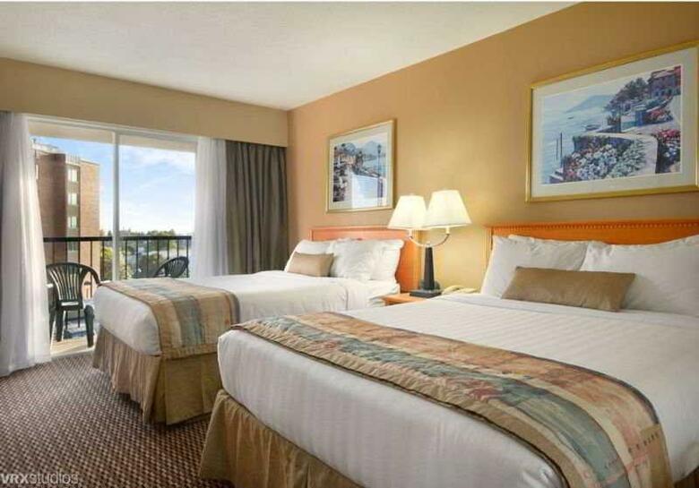 Hotel Ramada Victoria