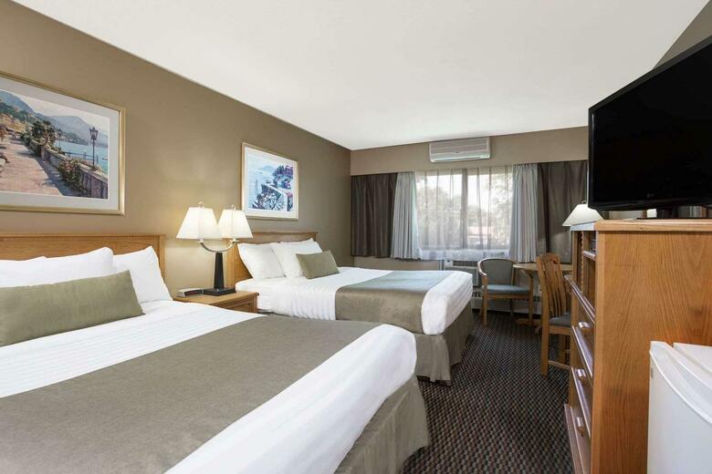 Hotel Ramada Victoria