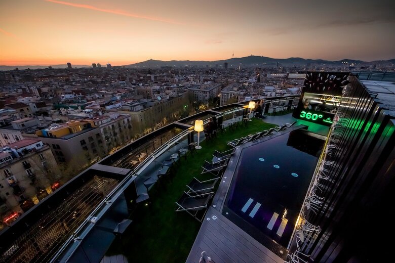 Hotel Barcel� Raval