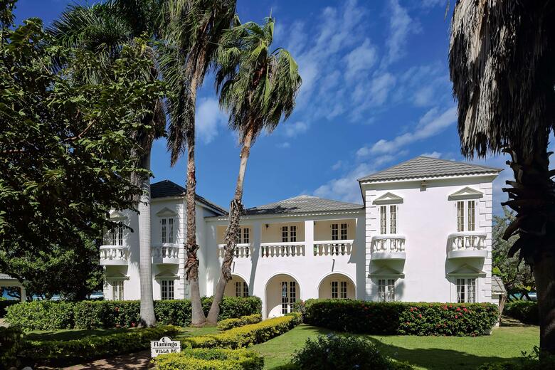 Hotel Half Moon