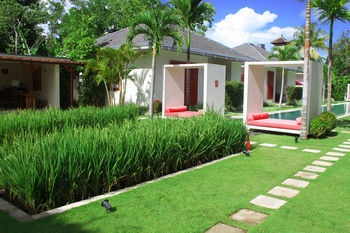 Hotel Rouge Bali - Lounge Bar, Villas & Spa