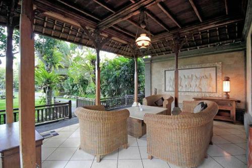 Villa Sujati