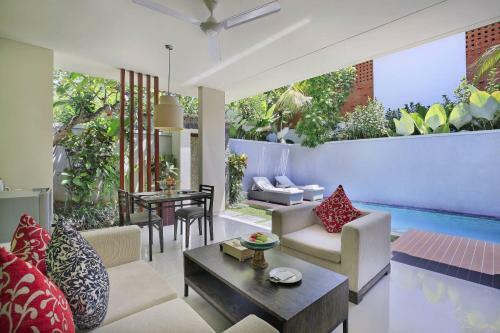 Royal Samaja Villas