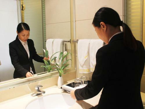 Junyue Hotel