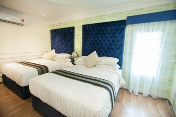 Deluxcious Heritage Hotel