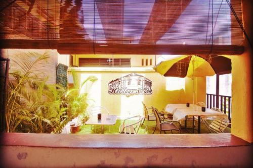 Hostal Heritage Sixteen