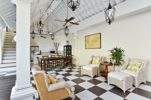 Villa Kailysa Indah