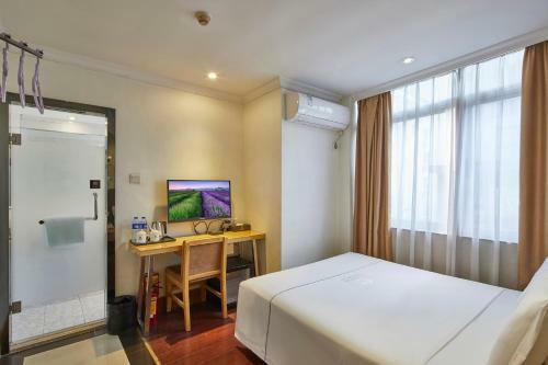 Yingshang Jinyi Hotel - Dade Road Branch