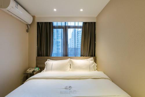 Yingshang Jinyi Hotel - Dade Road Branch