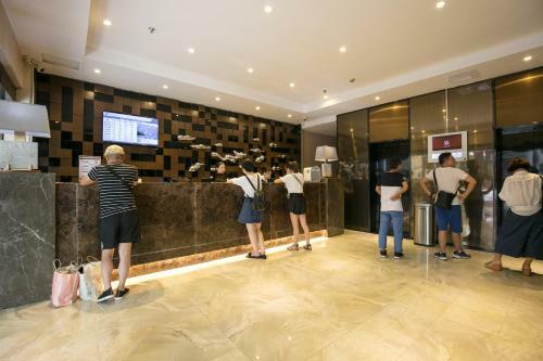 Yingshang Jinyi Hotel - Dade Road Branch