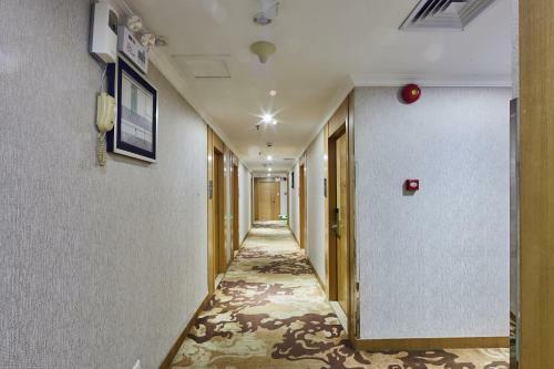 Yingshang Jinyi Hotel - Dade Road Branch