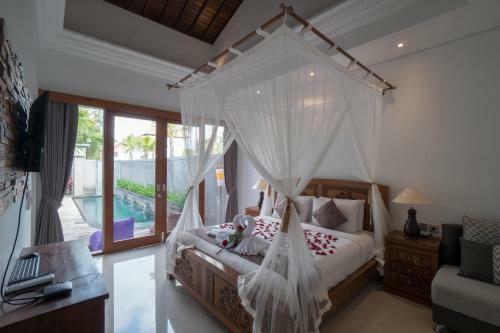 Royani Villa