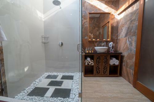 Royani Villa