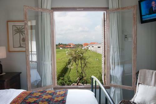 Brown Feather Hotel